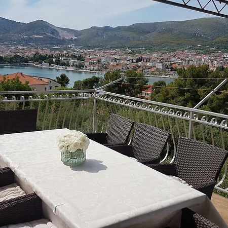 Ferienhaus Maria Trogir Exterior foto