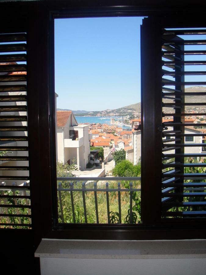 Ferienhaus Maria Trogir Exterior foto