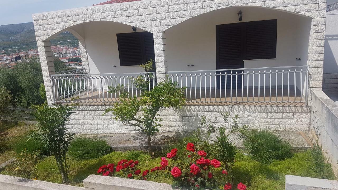 Ferienhaus Maria Trogir Exterior foto