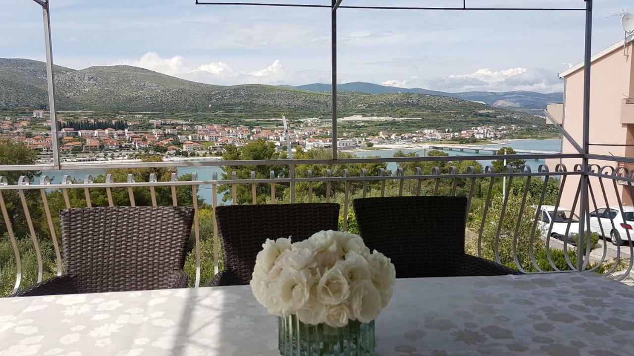 Ferienhaus Maria Trogir Exterior foto